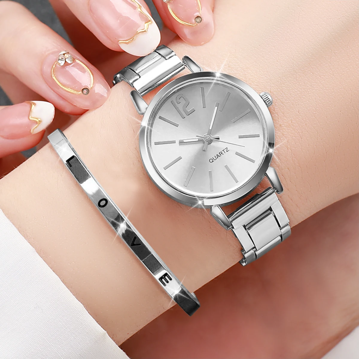 Reloj de acero para mujer